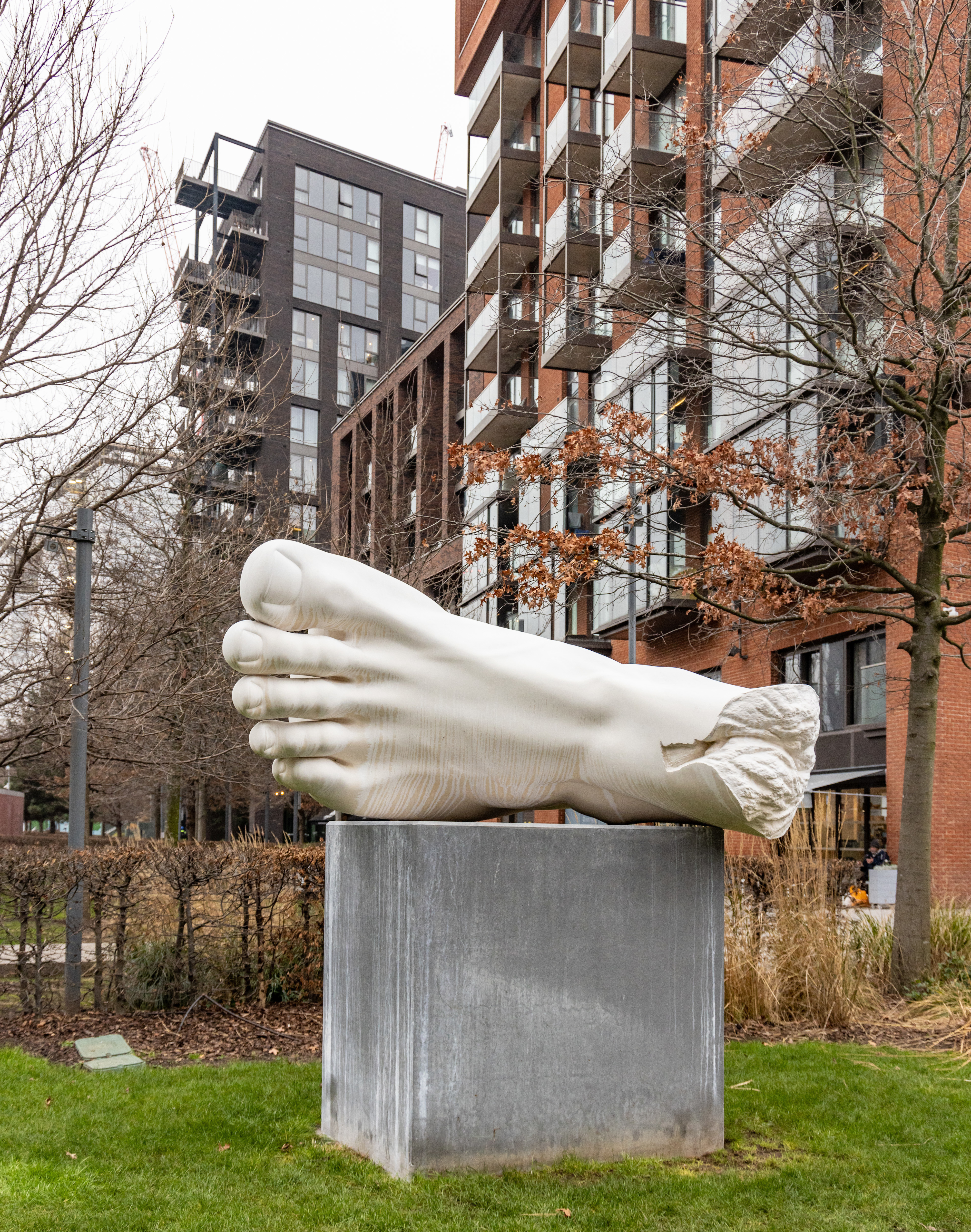 .Modern Marriage (2014) by artist Simon Fujiwara in Embassy Gardens. A public art trail runs from Battersea Park to Vauxhall through Nine Elms .Modern Marriage (2014) by artist Simon Fujiwara in Embassy Gardens. A public art trail runs from Battersea Park to Vauxhall through Nine Elms